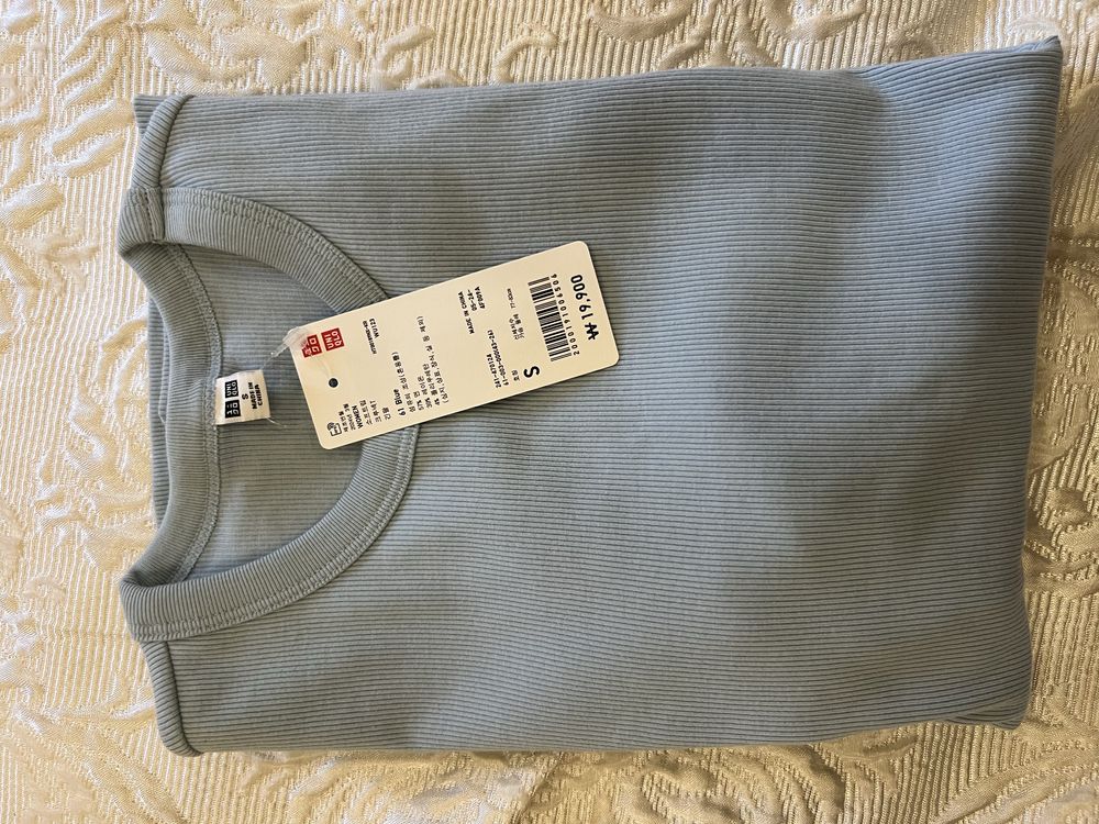 Лонгслив Uniqlo размер С