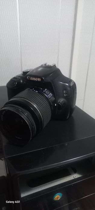 Фотоаппарат Canon 1200d