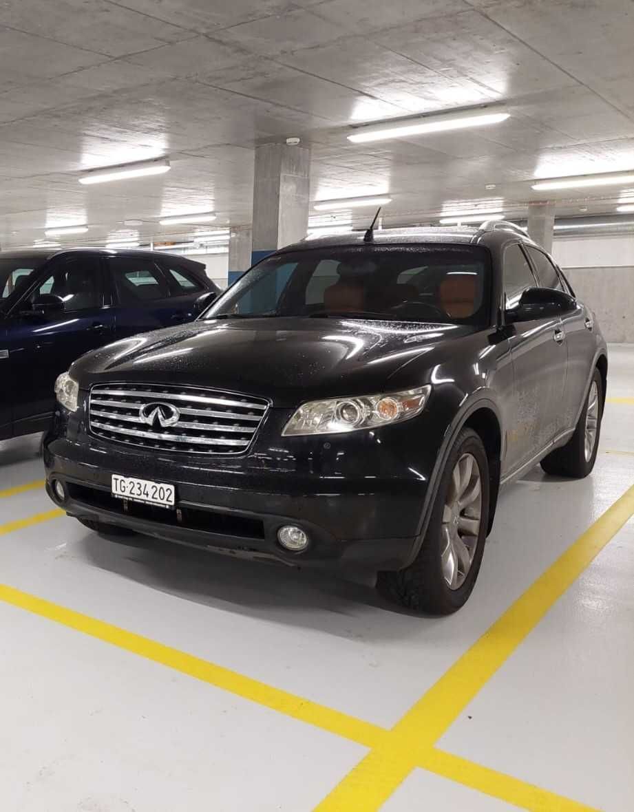 Infiniti FX45 2004