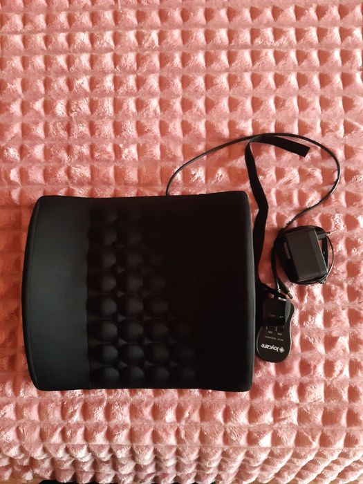 Загряваща възглавничка с вибрации за кръст и гръб