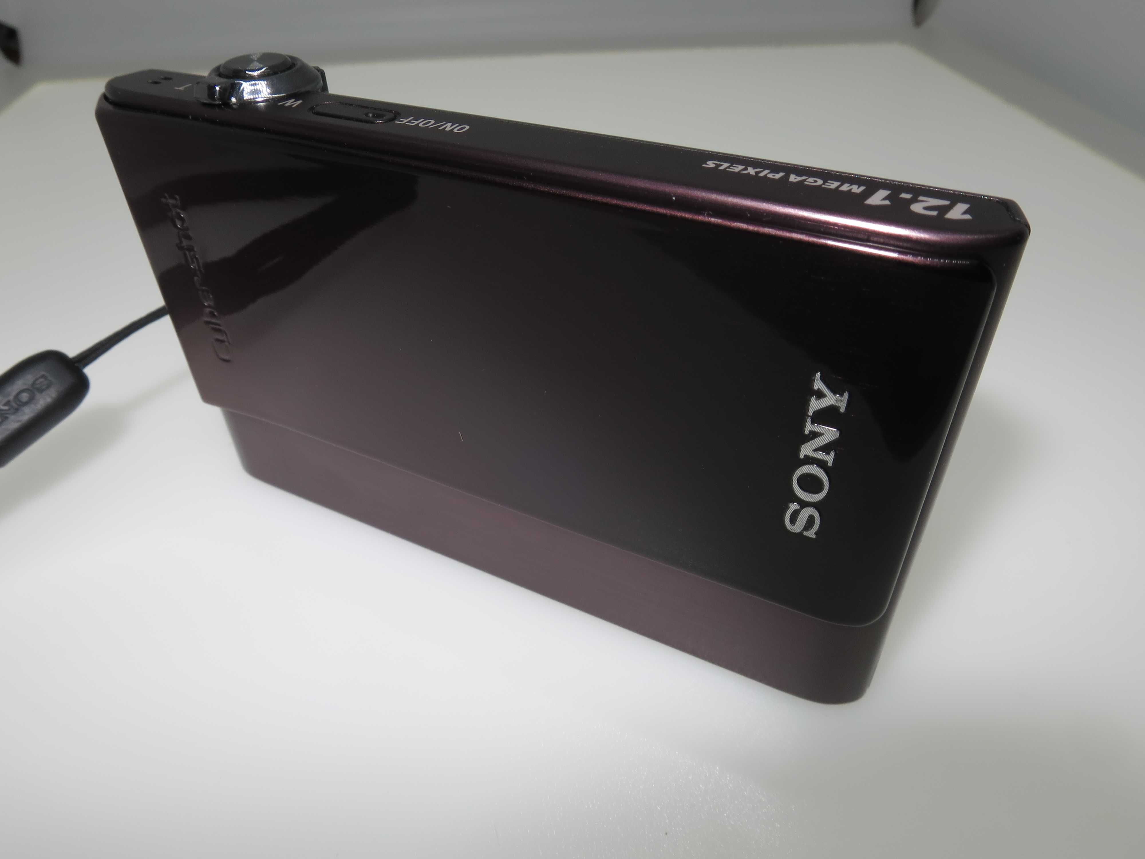 Sony Cyber-shot T900 - Ултра тънък фотоапарат, страхотно качество
