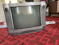 Продаётся телевизор LG