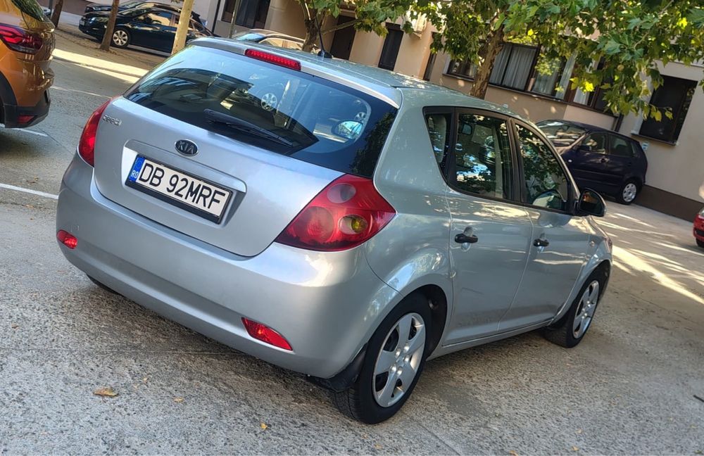 Vand Kia Ceed 2008 1.4i