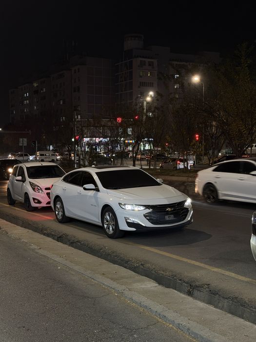 Malibu 2 Premier Turbo Sotiladi