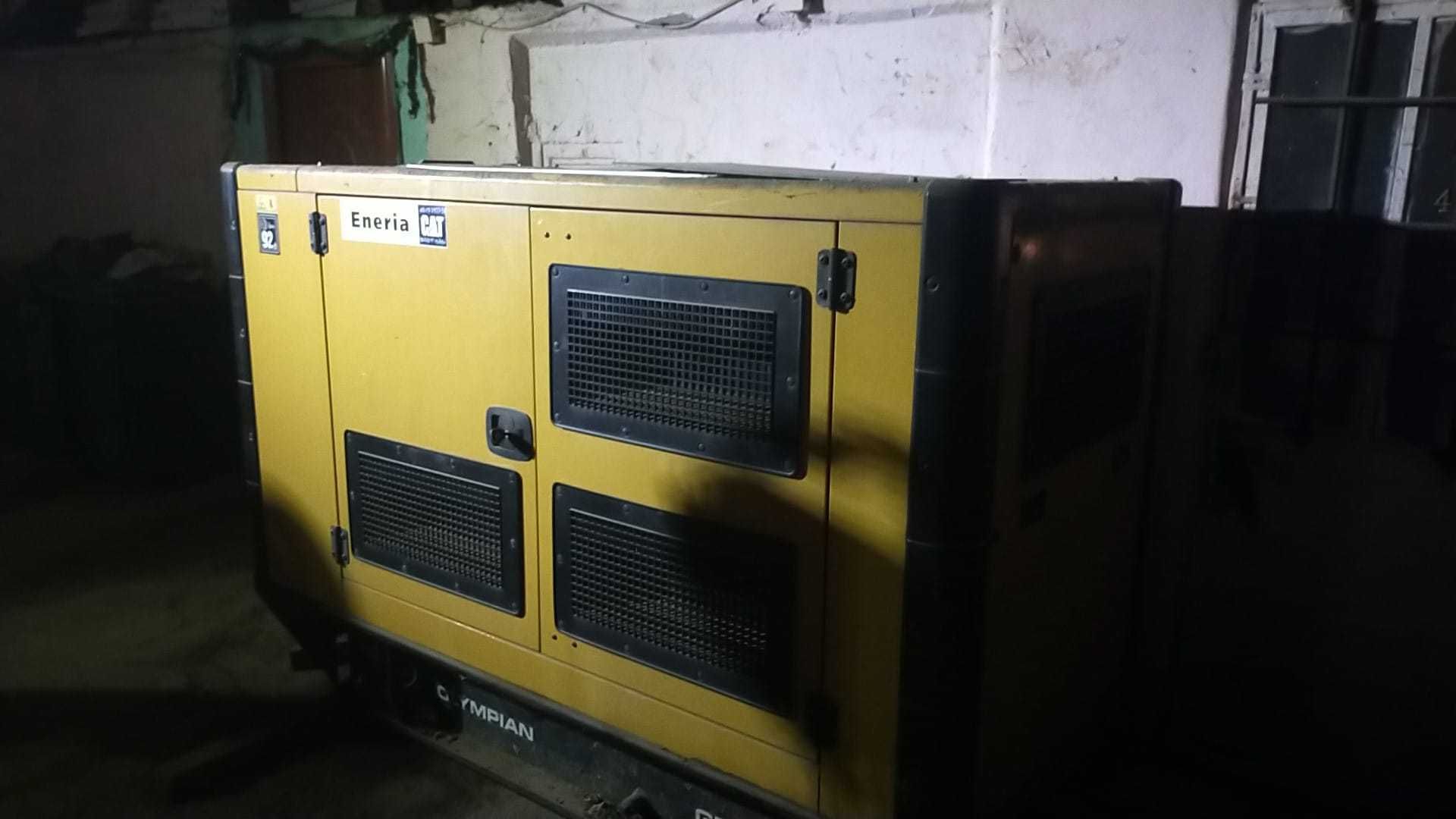 Vand generator de curent industrial Eneria Caterpilar 95 KVA