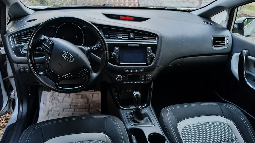 Kia ceed euro 6 .1,6 diesel 140 cai full