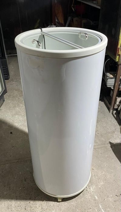 Продам холодильник [  Бочка))