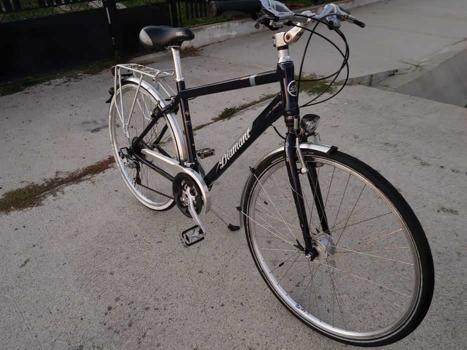 Bicicletă treking Diamant Ubari, roti 28, 24 viteze