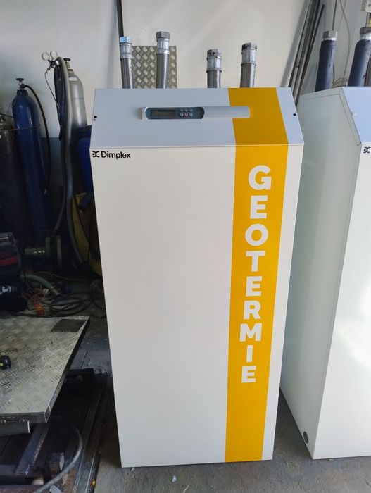 Pompă de căldură Dimplex apă-apă 20 kW – stare excelentă
