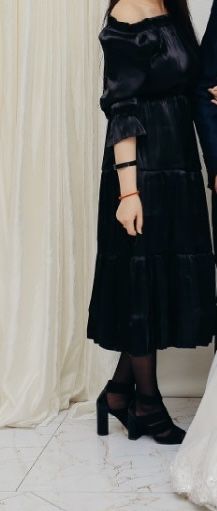 Продам Черное платье