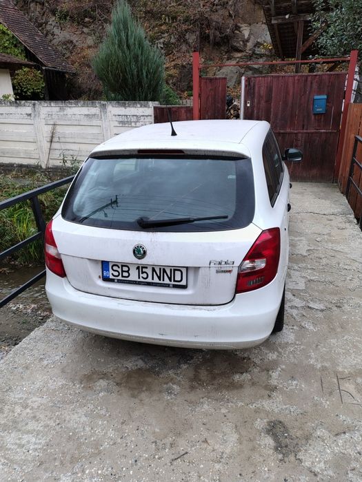 Skoda fabia 1.6 tdi 105cp an 2012