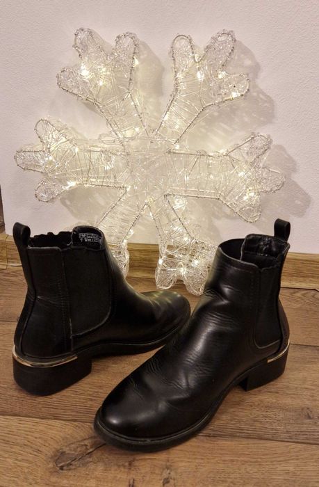 Ghete damă, negre, mărimea 36