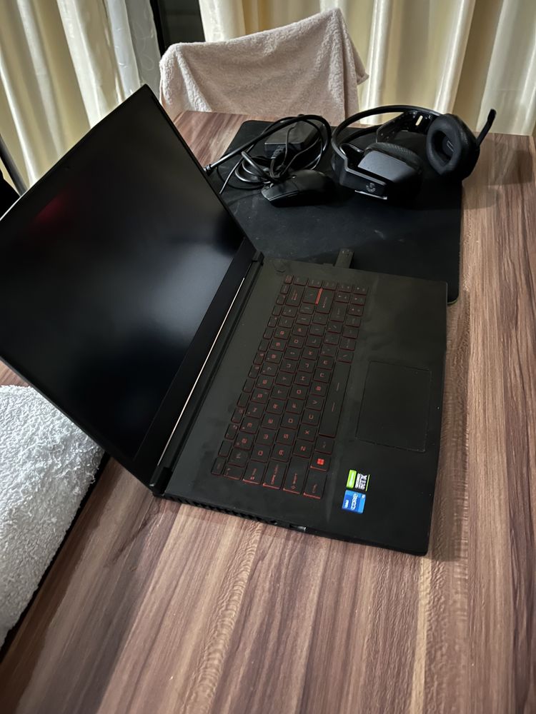 Laptop Gaming MSI GF63 Thin RTX 3050