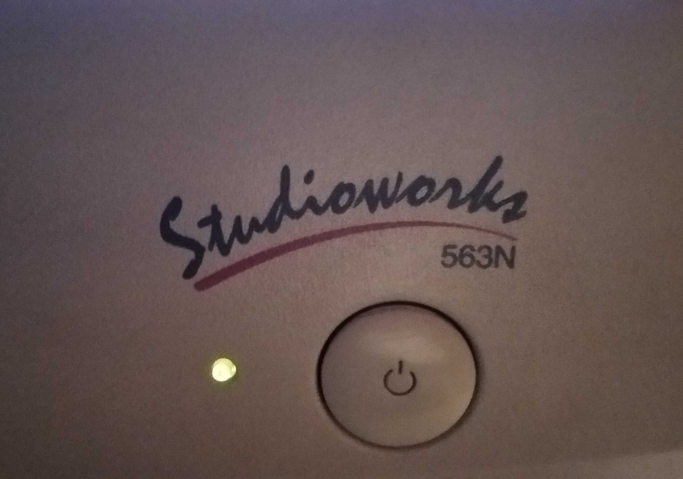 Продам монитор LG Studio works 563N