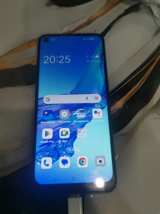 Продам телефон Орро А53 память 64