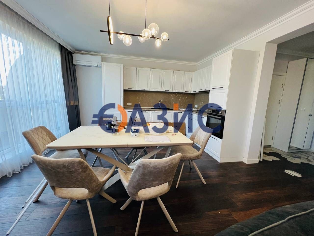Продава се Тристаен апартамент в к.к. Слънчев бряг - 125 кв.м за 1760 €/кв.м - Снимка #1