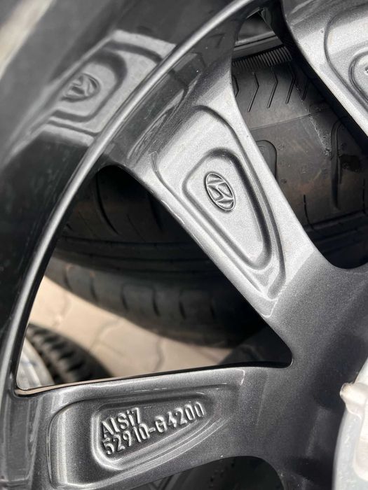 Jante Hyundai Elantra I30 Kia Ceed iarna noi Laufenn 205 55 16