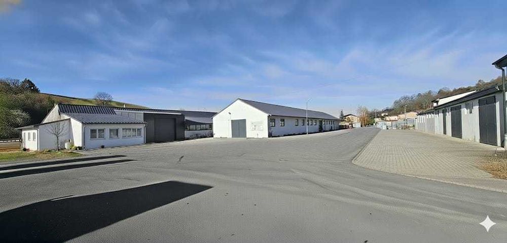 Hală industrială de închiriat – 300 m², Târgu Mureș Str 8 Martie