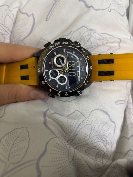 Часы naviforce б/у