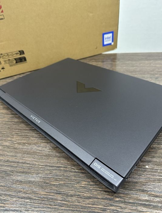 HP Victus Gaming 32/4TB