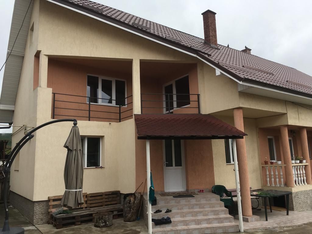 Vând casa în comuna Cuzdrioara