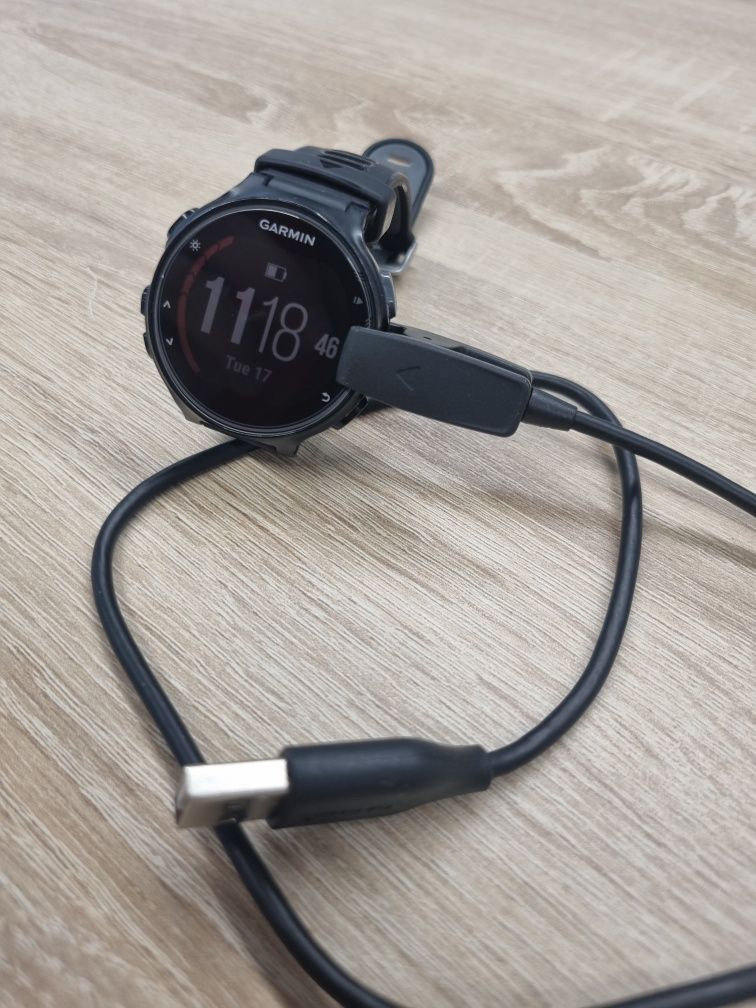 Smart Watch Garmin Forerunner 735xt