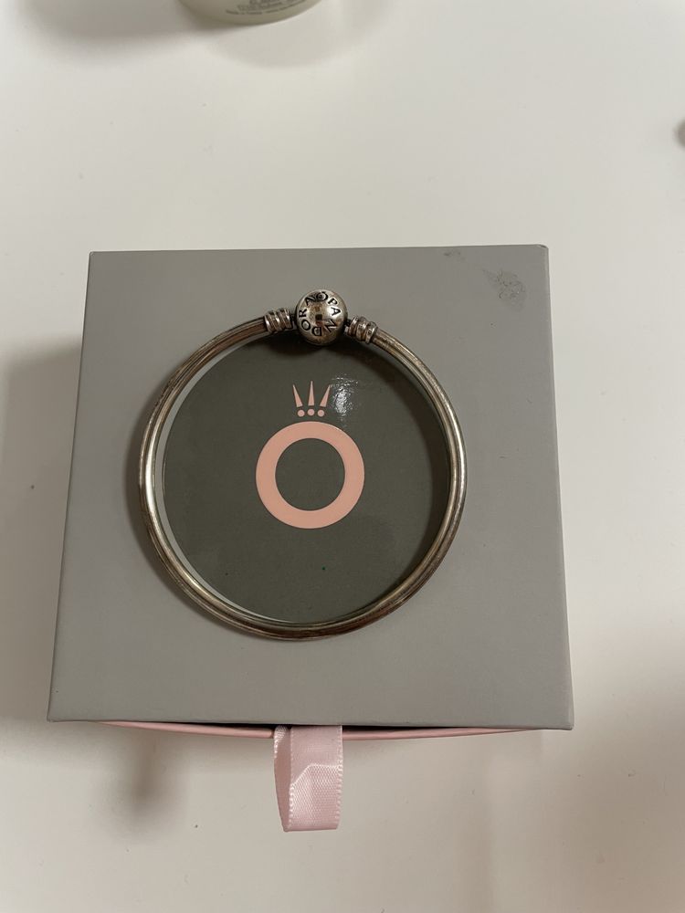 2Бр. Гривни на Pandora с талисмани