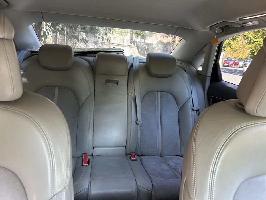 Audi A8 3.0 2011
