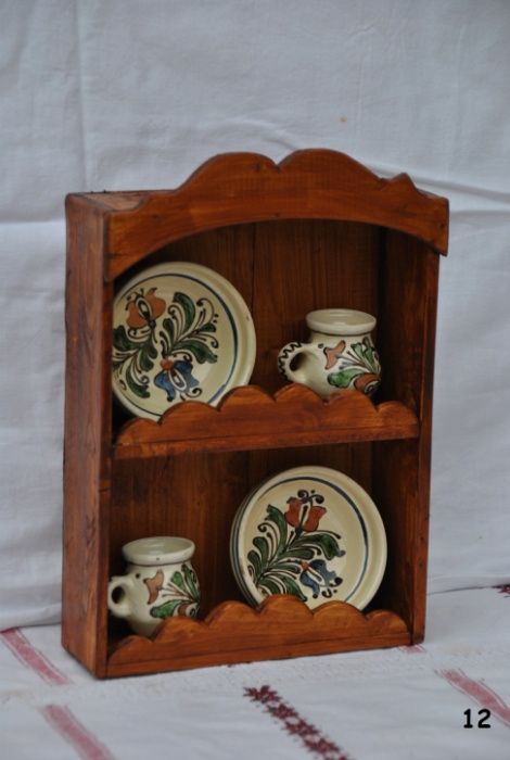 Vand obiecte rustice din lemn (decoratiuni pentru casa si gradina)