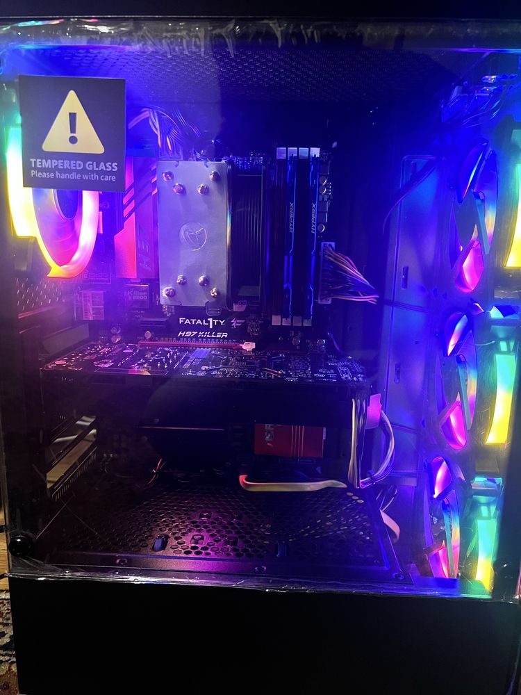 Геймърски компютър с i7 и GTX 1060 – готов за игри!