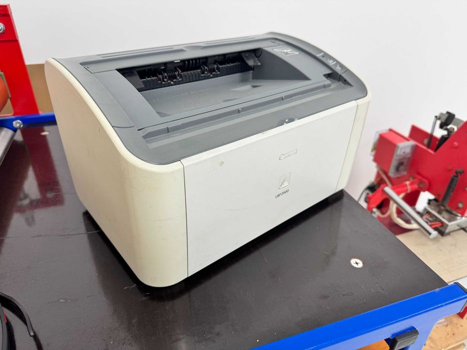 Продается принтер Canon LBP-2900