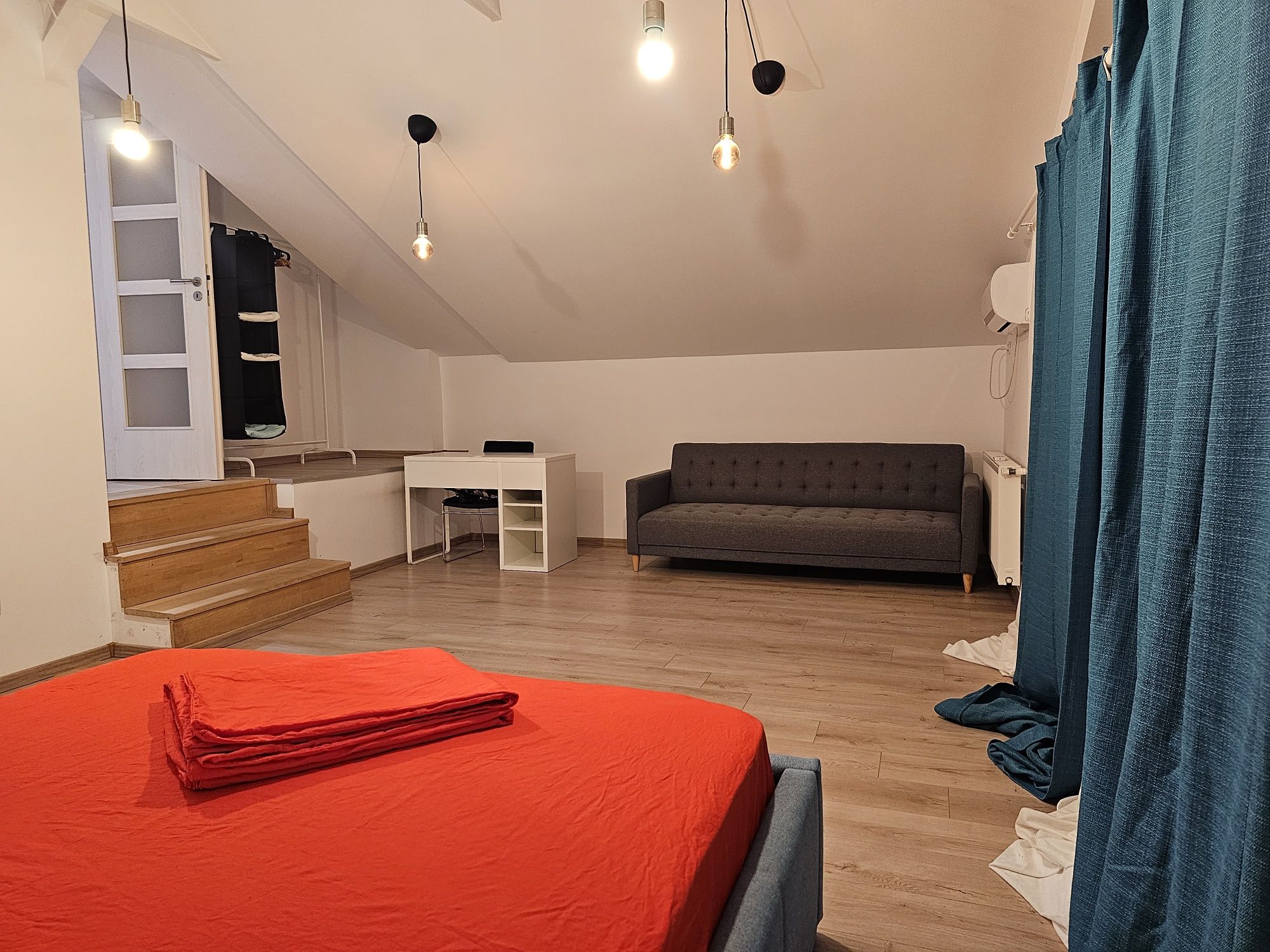 Aeroport Otopeni ap 2 cam. vila complex privat langa padurea Ana Aslan