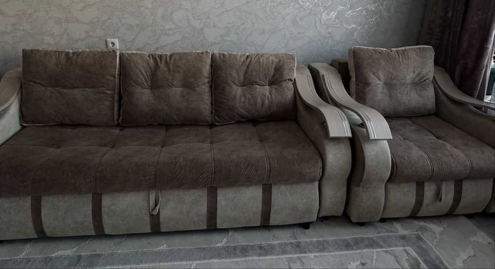 Продам мягкий уголок