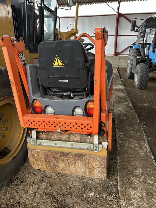 Продам каток HAMM