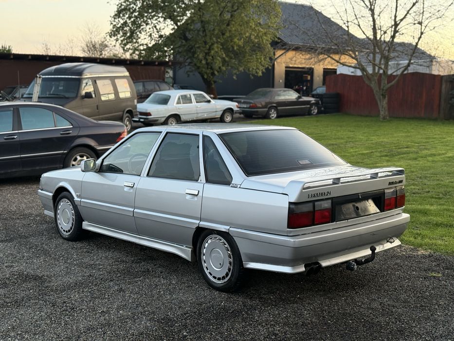 Renault 21 Turbo 1991 Classic Retro