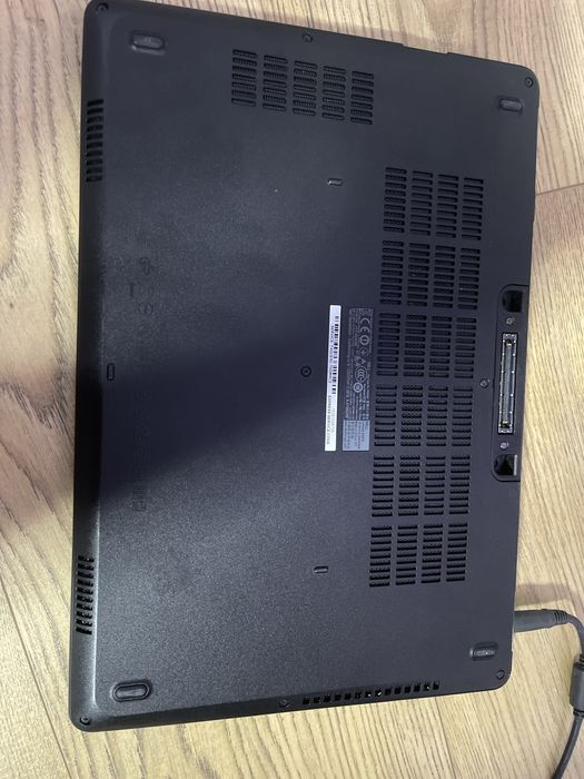 Dell Latitude E5470 Intel i5 6200U , 8 GB RAM