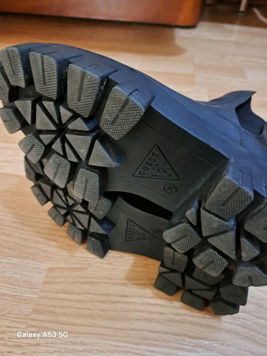 Зимни боти Guess 36 номер