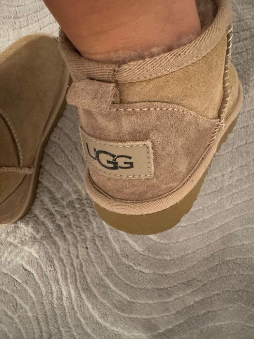 Оригинални ботуши UGG