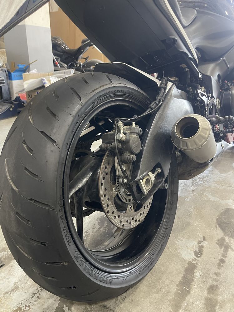 Suzuki GSX_S 1000