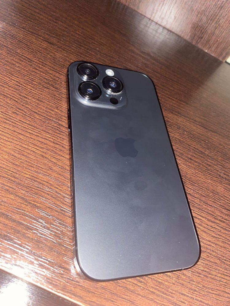 Vand Iphone 16 PRO