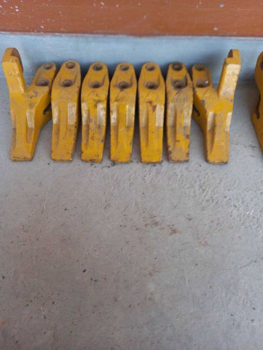 Погрузчик тишлари комплект.