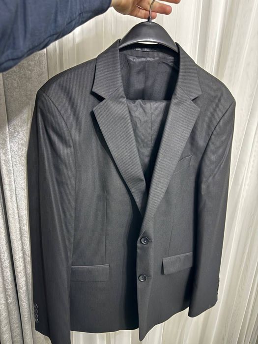 Кастюм новый продам