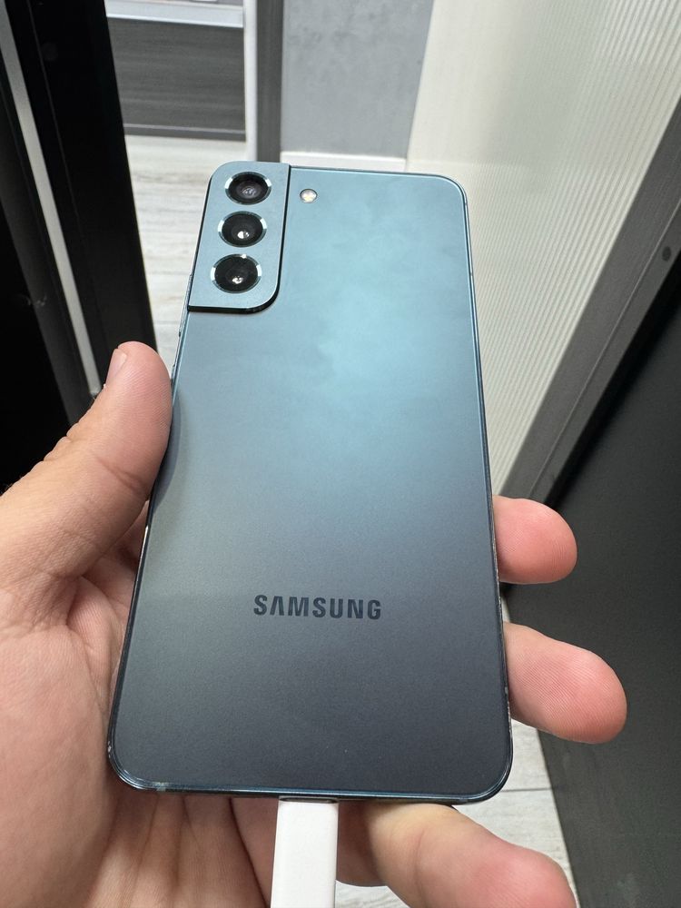 Samsung S22 Grenn 8/256gb b/k 1-sim