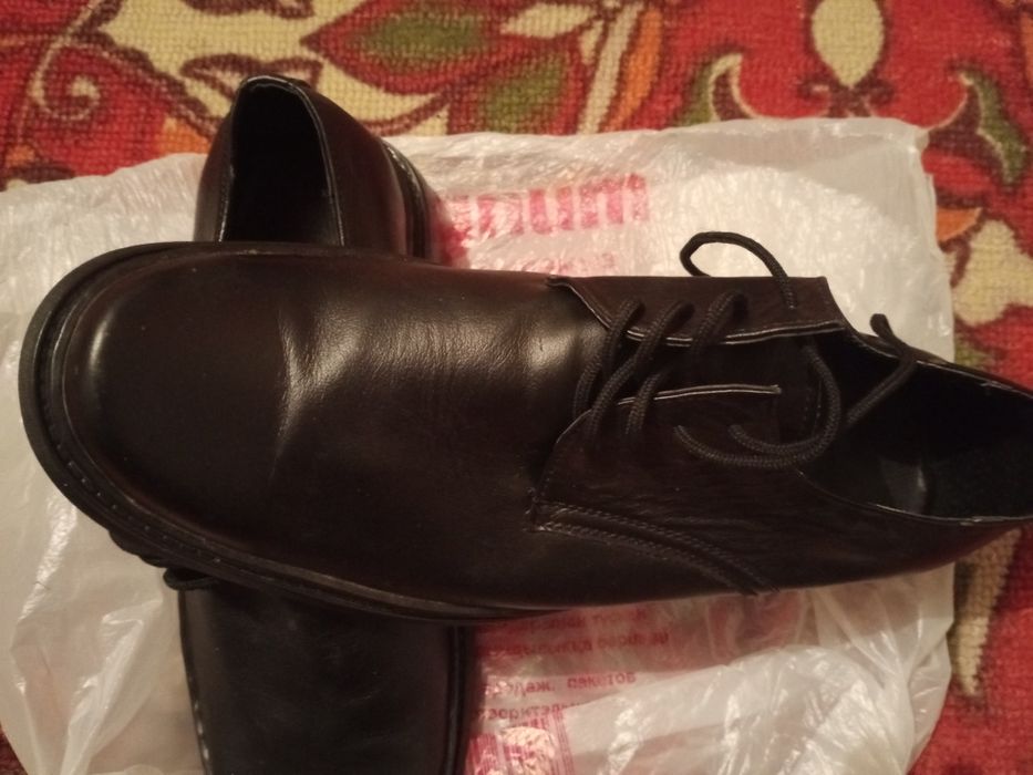 Продам мужские туфли