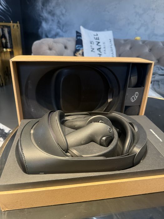 Meta Quest Pro stare foarte buna