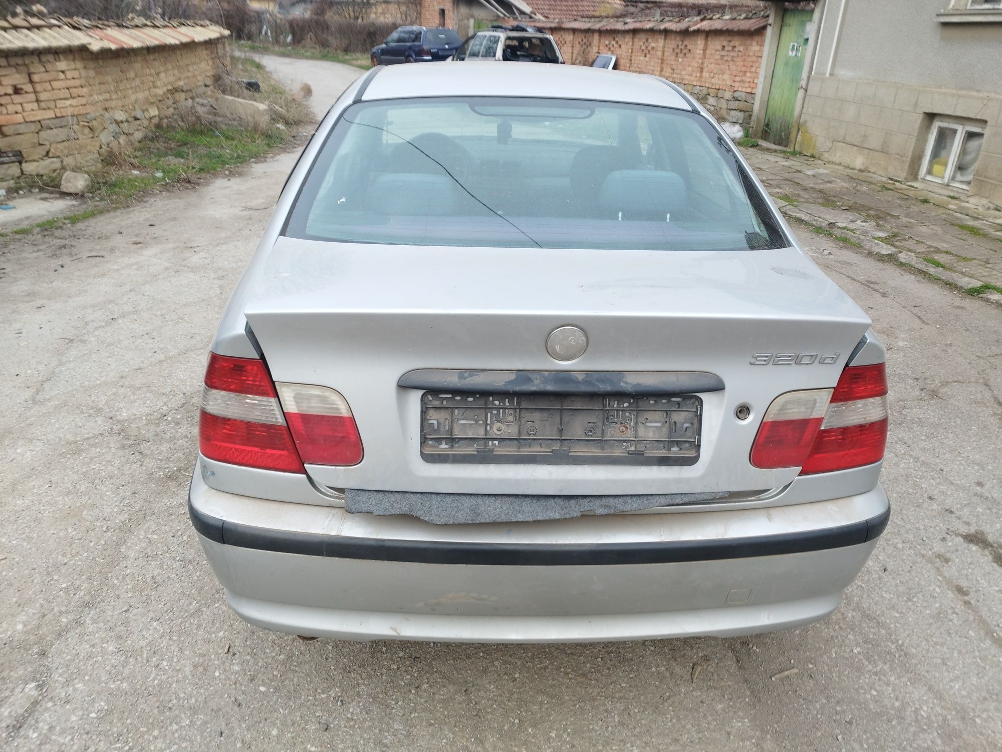Продавам BMW E46 320D  150 6 степенна кутия фейс