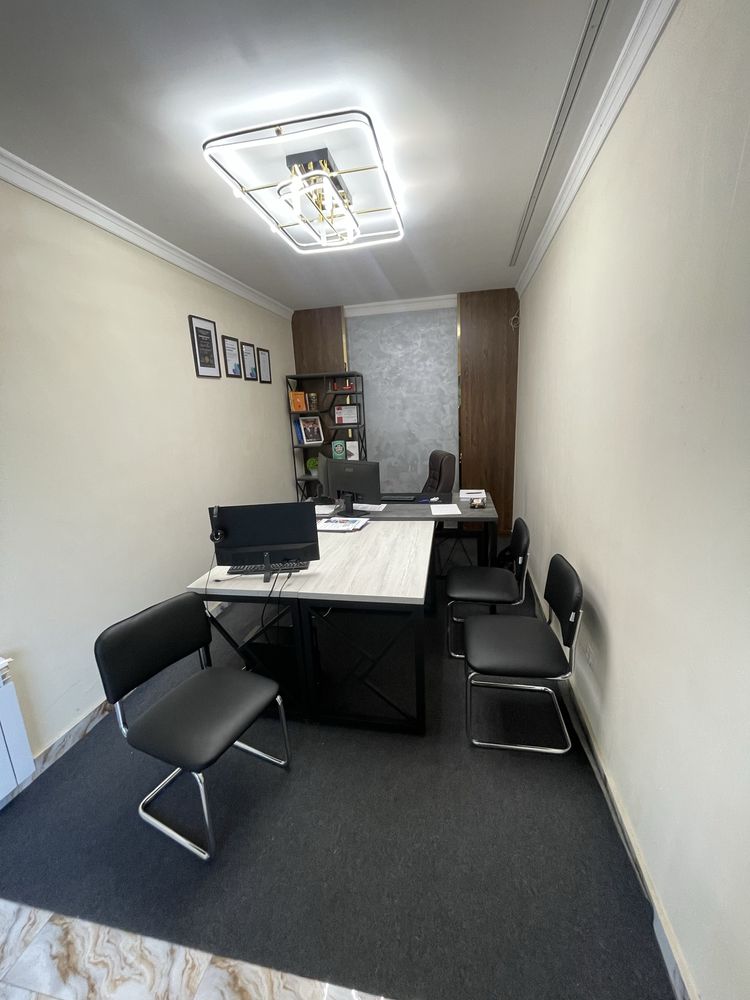 Office Sotiladi. Chorsu Mumtoz to’yxona va Jar Stadion ro’parasida.