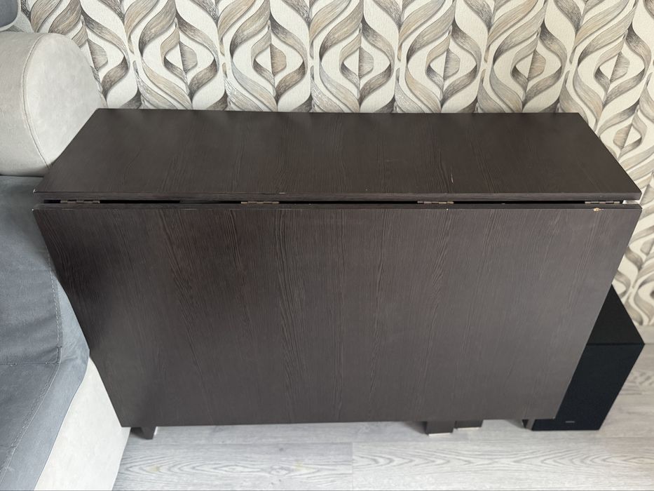 Продаётся большой раскладной стол-книжка