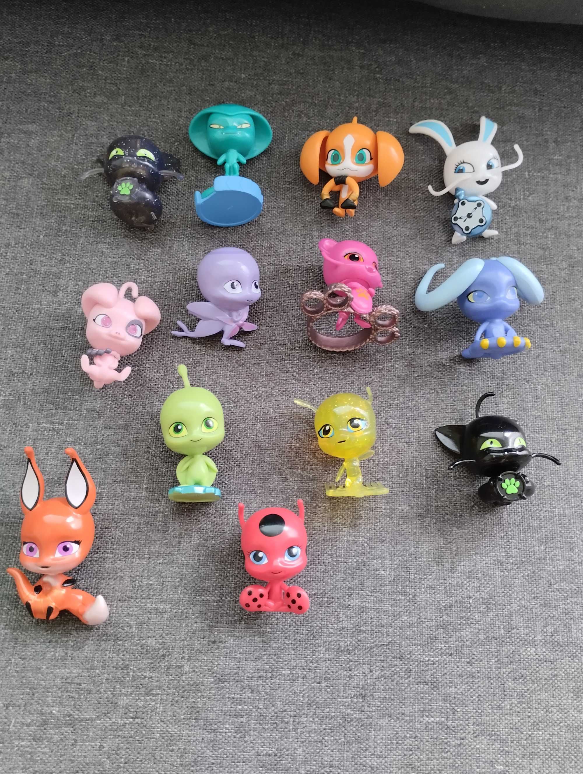 Kwami куами фигурки на Калинката и Черния котарак Miraculous ladybug.
