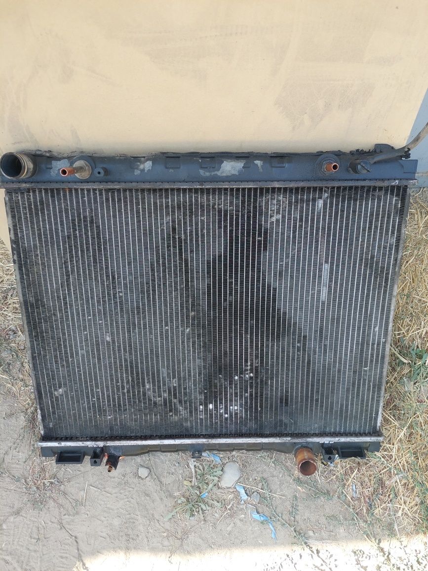 Радиатор на Киа Соренто